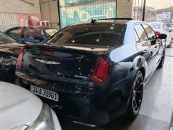 كرايسلر 300